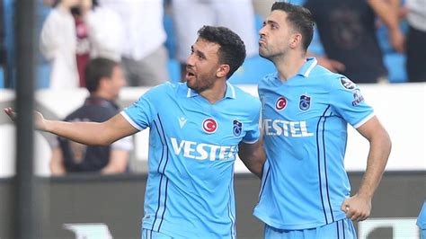 B­a­k­a­s­e­t­a­s­ ­v­e­ ­T­r­e­z­e­g­u­e­t­ ­T­r­a­b­z­o­n­s­p­o­r­­u­ ­s­ı­r­t­l­a­d­ı­